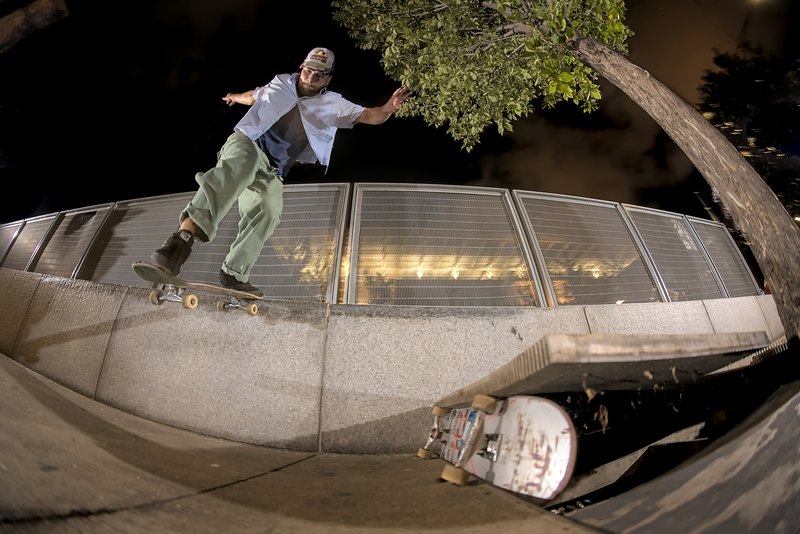 Tony Galante - Nollie BS Tail Slide