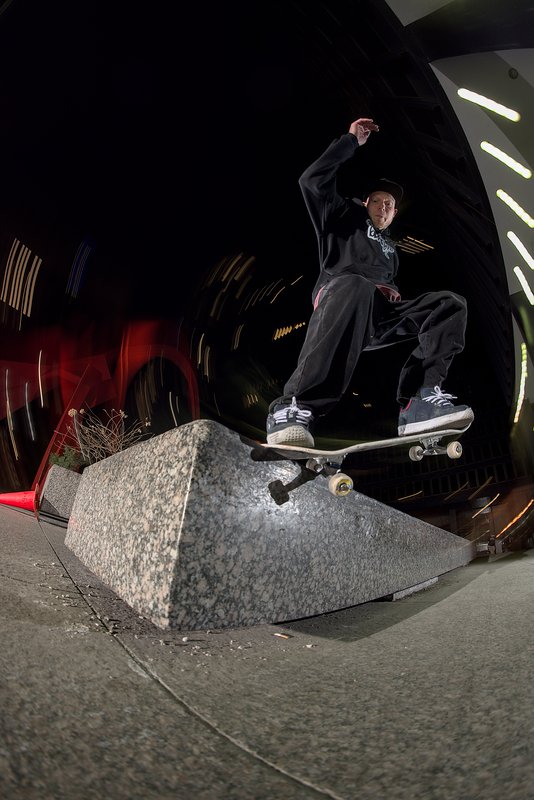 Blake Madden - Switch Crooked