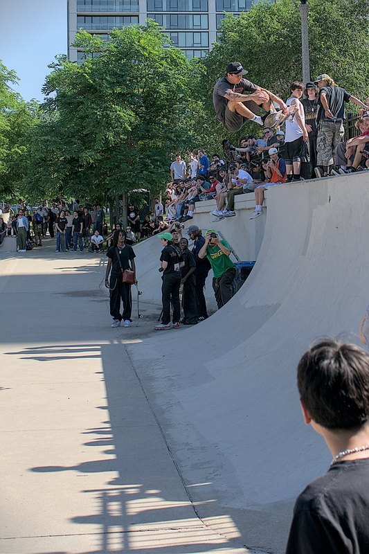 Elijah Berle. Grab.